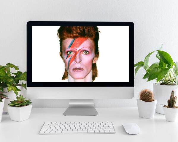 Le gardien de phare du mois : David Bowie, le caméléon maître de son image