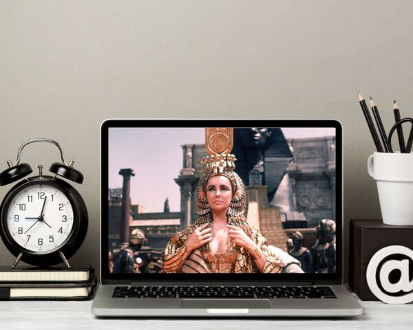 La gardienne de phare du mois : Cléopâtre, maîtriser les récits pour gouverner