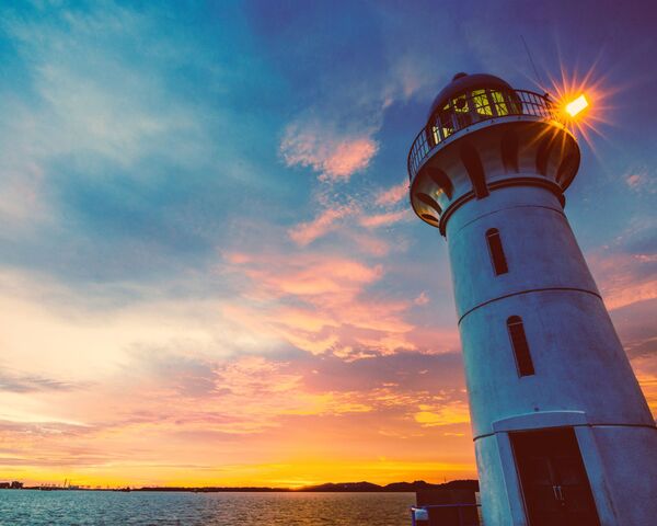 Pourquoi j’ai choisi le phare comme symbole de mon activité